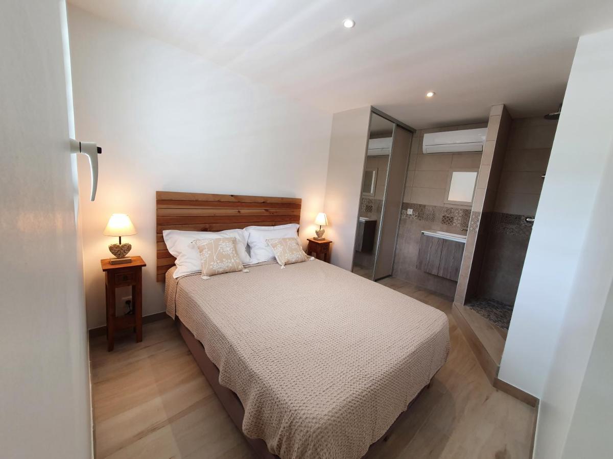 Pinel Superbe Appartement En Residence Vue Mer Cul de Sac Exterior photo